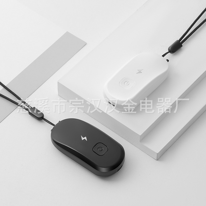 Portable neck-worn air purifier small mini negative ion personal necklace wearable to remove second-hand smoke