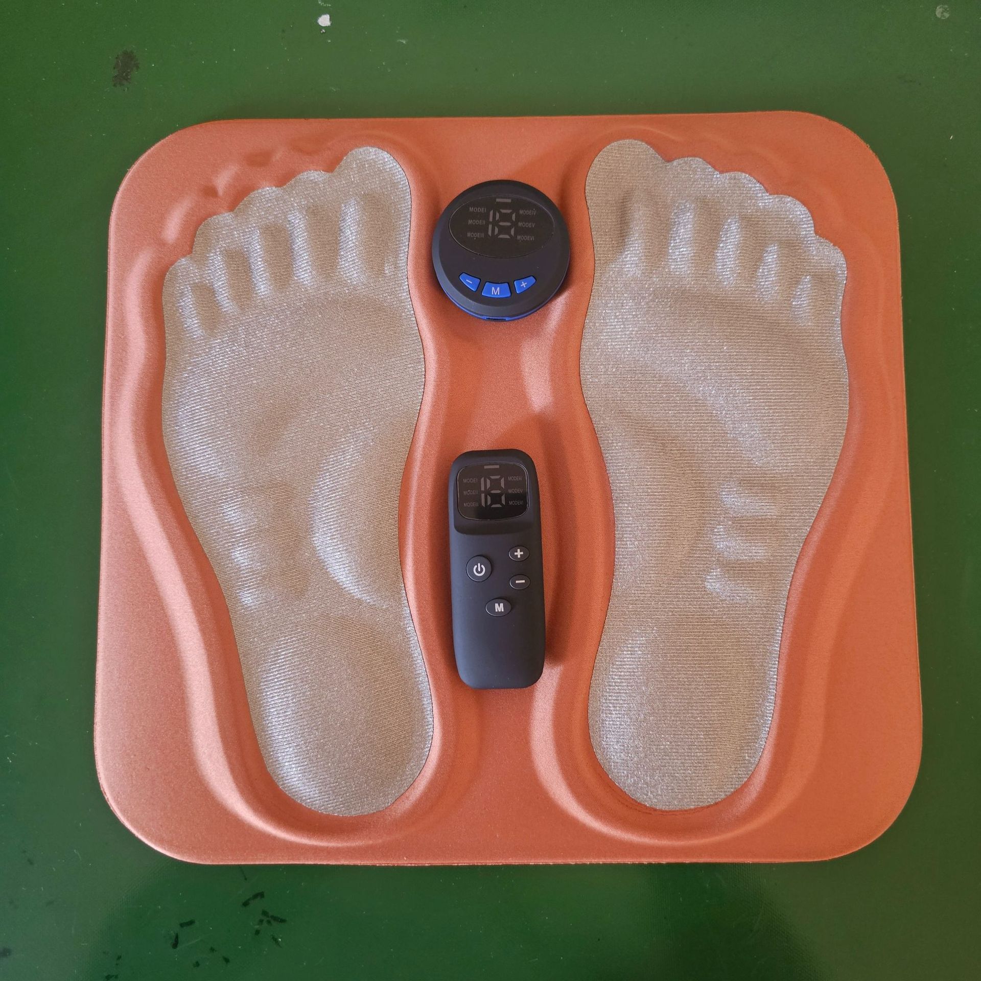 Massage foot therapy machine EMS pulse 3D foot pad microcurrent foot massage physiotherapy device USB charging