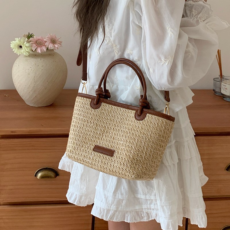 2025 Summer New Woven Bag Basket Bag Crossbody Bag Simple Bucket Bag Women
