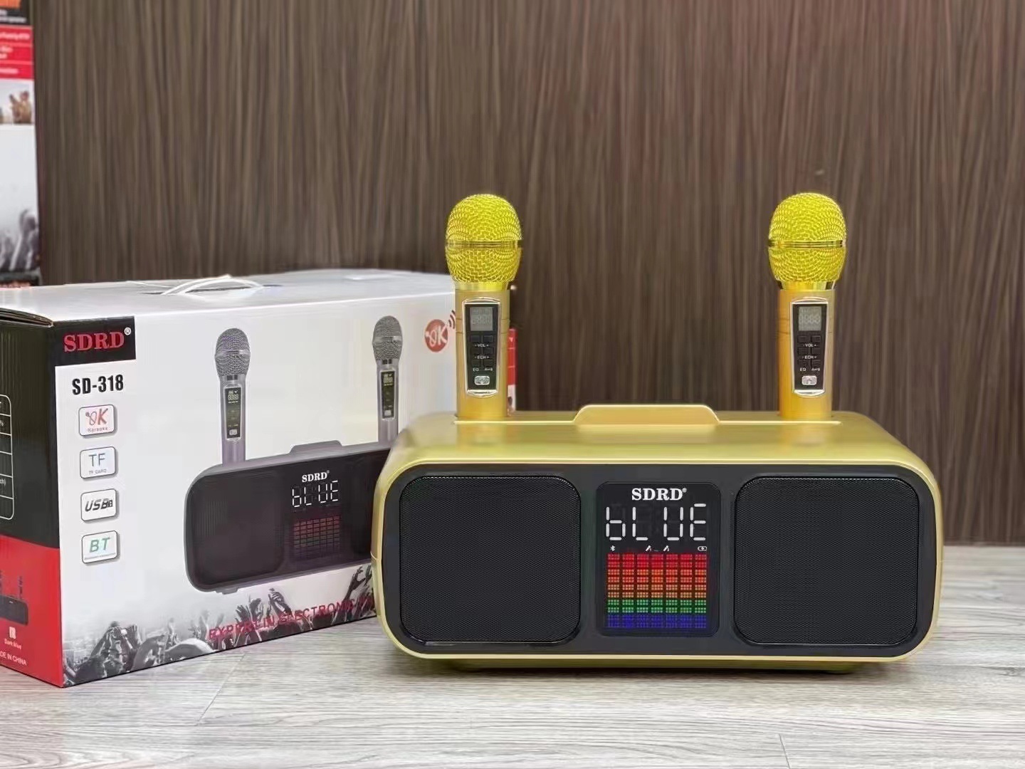 SD318 Wireless Bluetooth Speaker Dual Microphone Mobile TV KTV Singing Karaoke All-in-One Audio