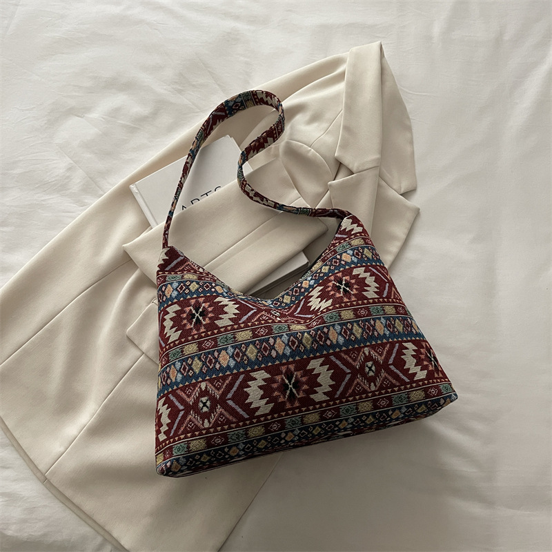 Ethnic Style Large Capacity Bag Women 2026 New Fringe Crossbody Bag Simple Single Shoulder Bag