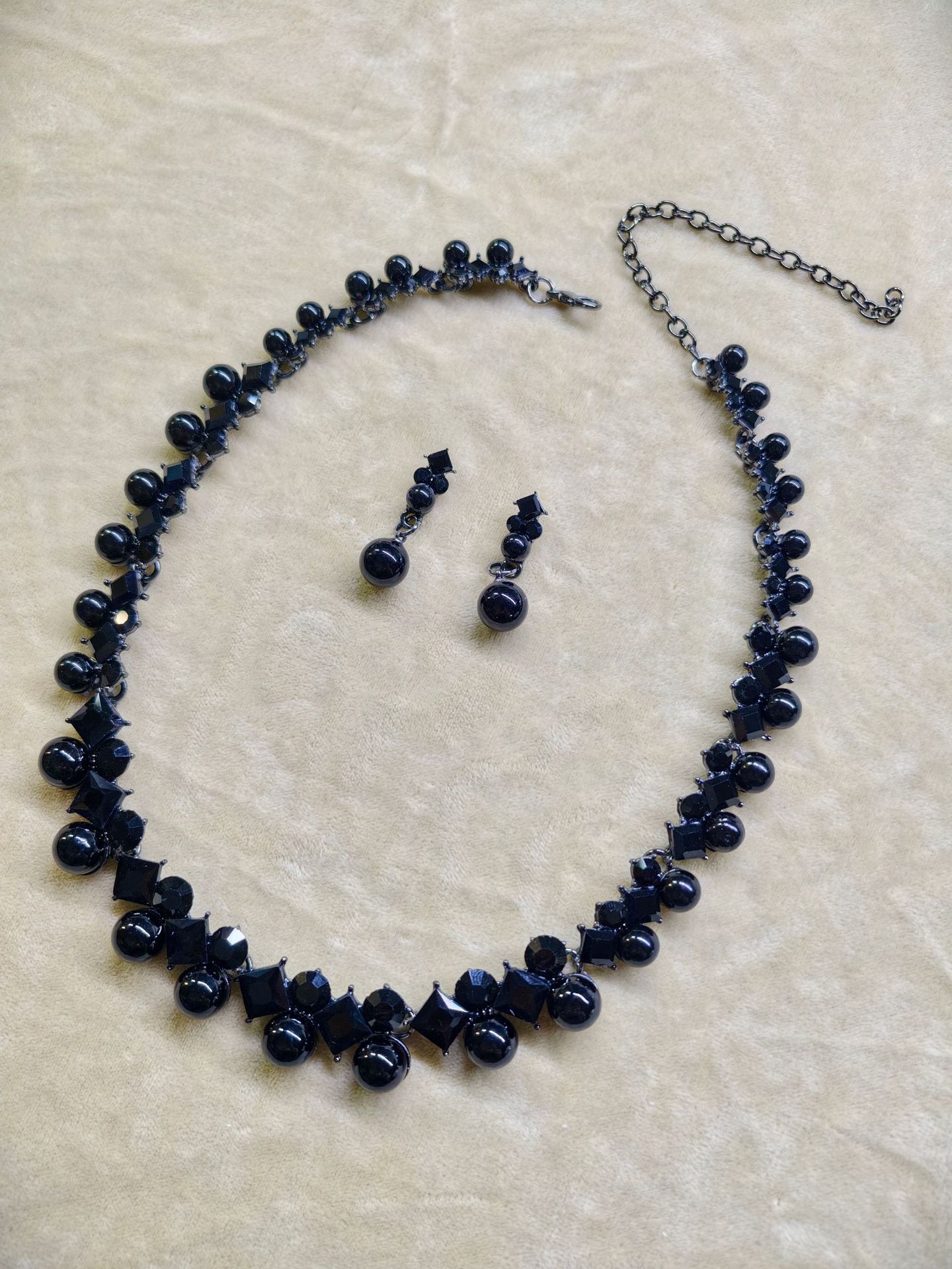 Jewelry Pearl Gemstone Necklace Set Women Niche Sweater Chain Collarbone Chain Alloy