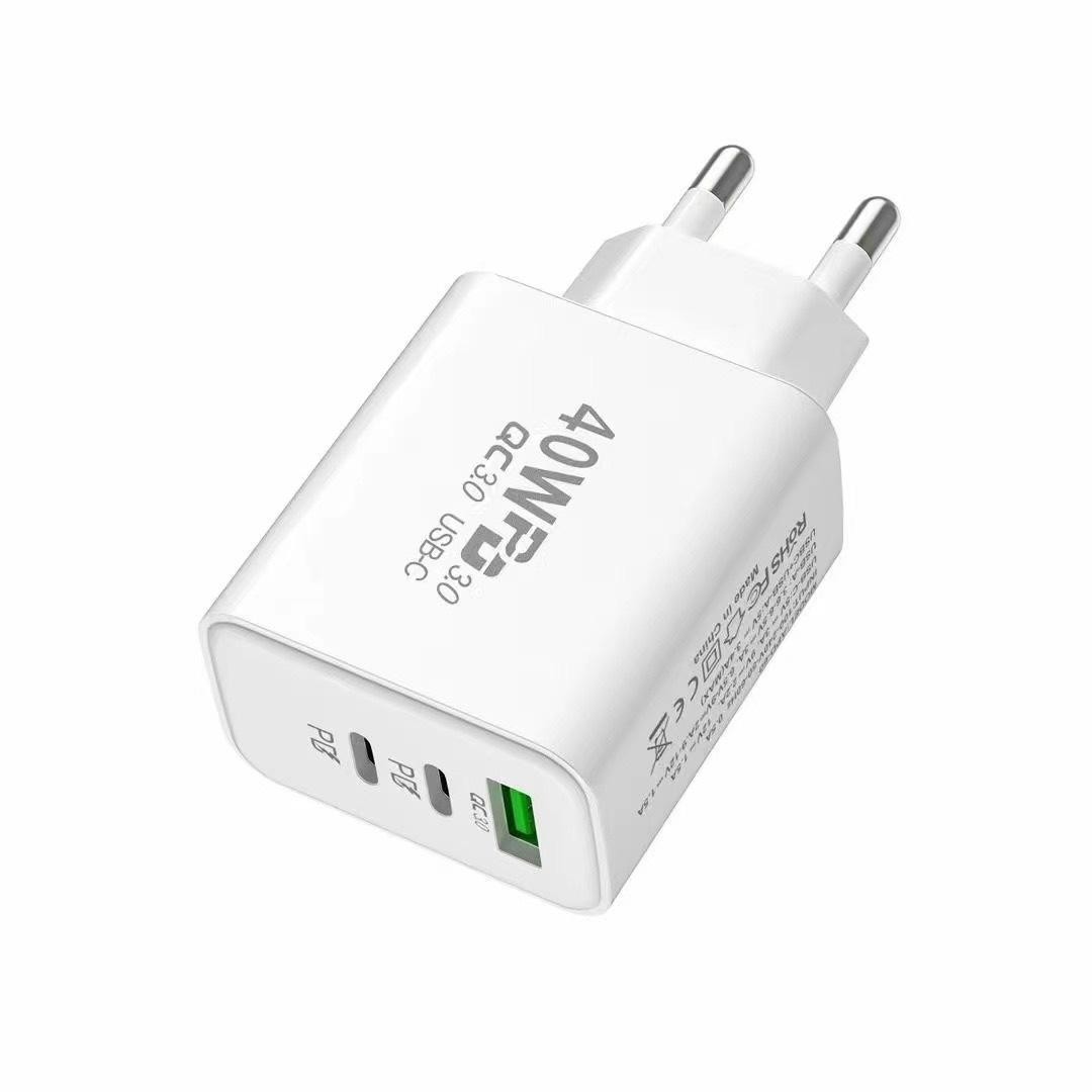 USB+dual C 40W fast charger for Apple smartphone universal multi-port PD charger