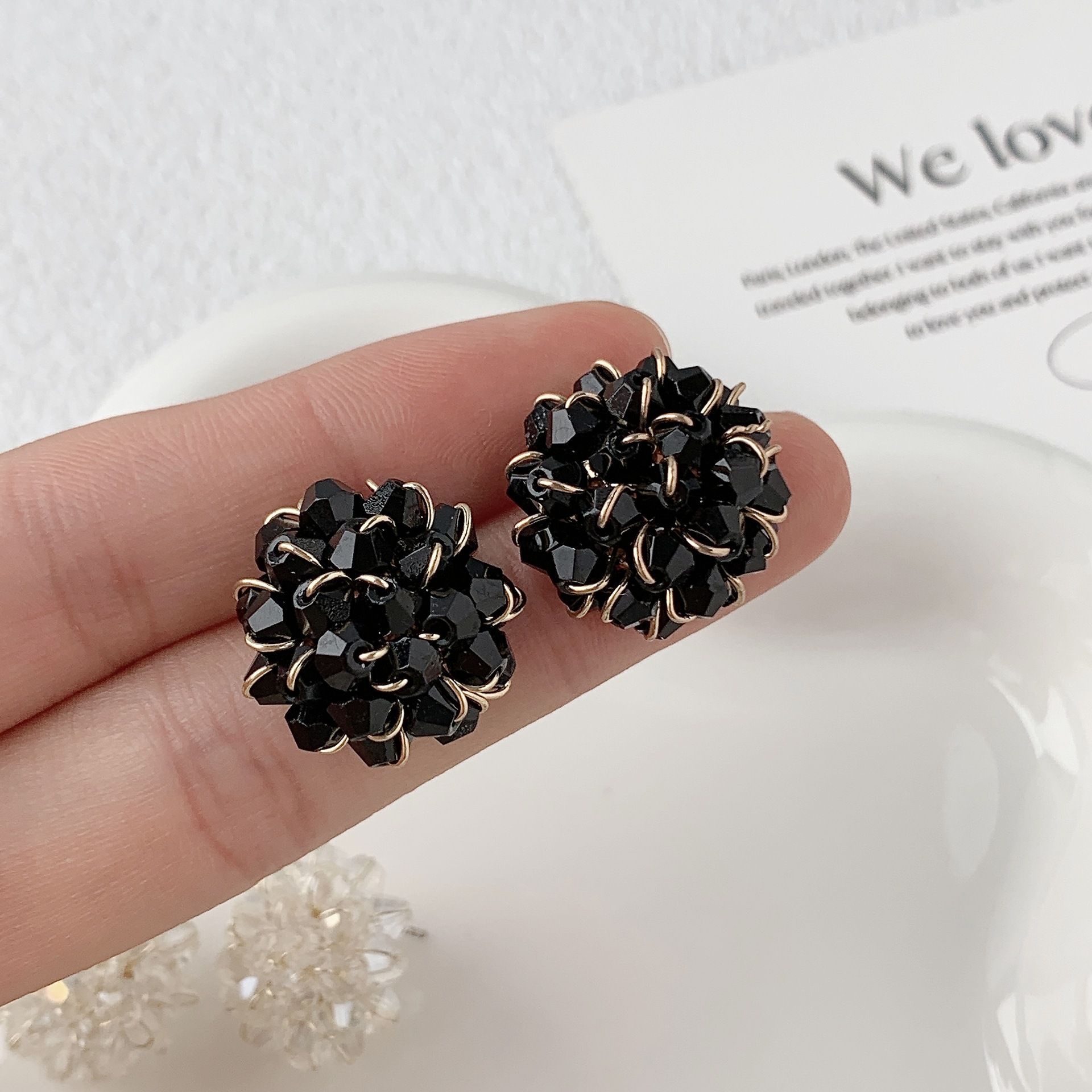 New S925 Silver Needle Sparkling Crystal Sweet Stud Earrings Flower Forest Style Crystal Ball Simple Ear Accessories for Women