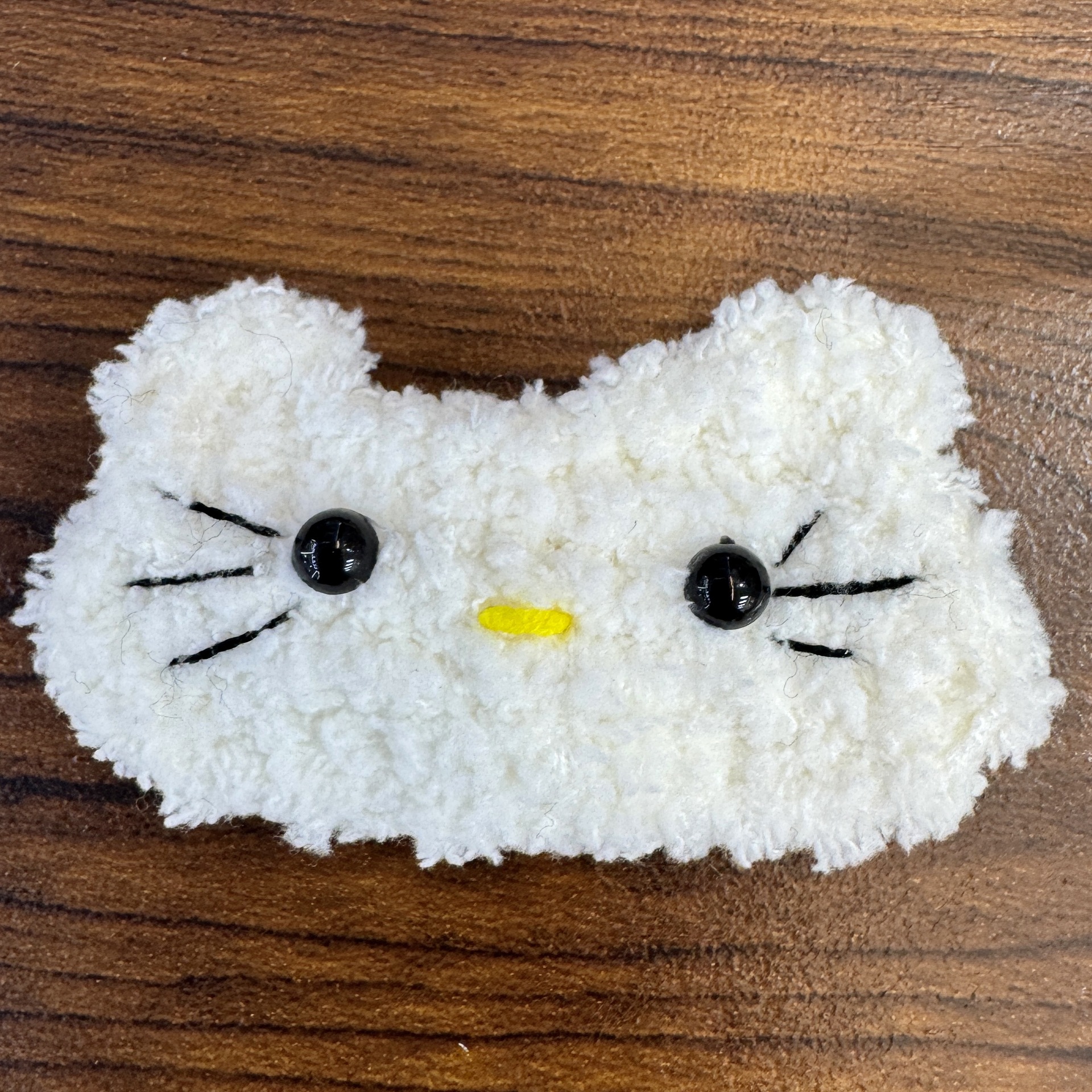 New product hand crocheted cute kt cat piece 15cm Wallace and Gromit cotton doll hanging decoration accessory wholesale