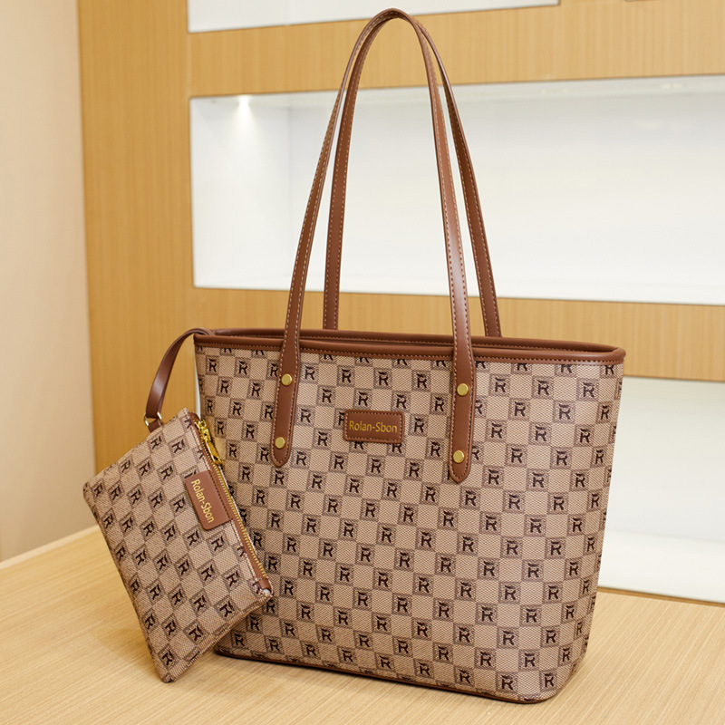 Large bag women's 2026 new autumn and winter large capacity tote bag women's commuting single shoulder handbag