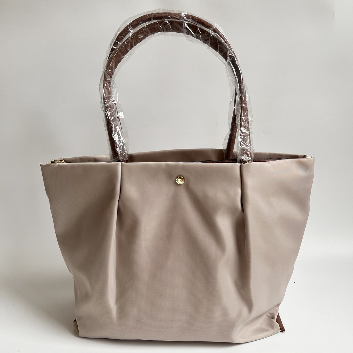 Japan-Korea Lotte waterproof nylon shoulder bag large tote bag large lightweight Boston mommy bag