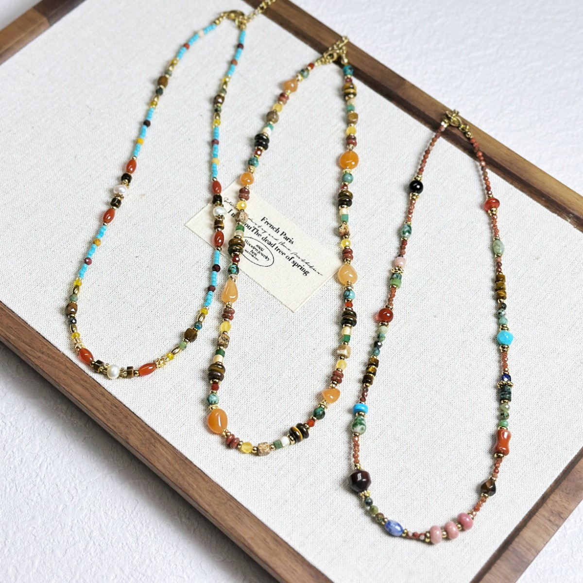 New Ethnic Contrast Color Natural Stone Beaded Necklace Small Geometric Pendant Collarbone Chain Sweater Chain