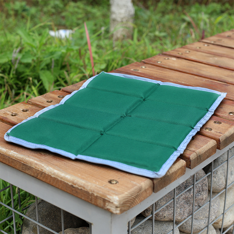 Outdoor 600D Oxford Cloth Foldable Cushion Thickened Pearl Cotton Portable Foldable Picnic Seat Cushion Insulation Dirt-Proof
