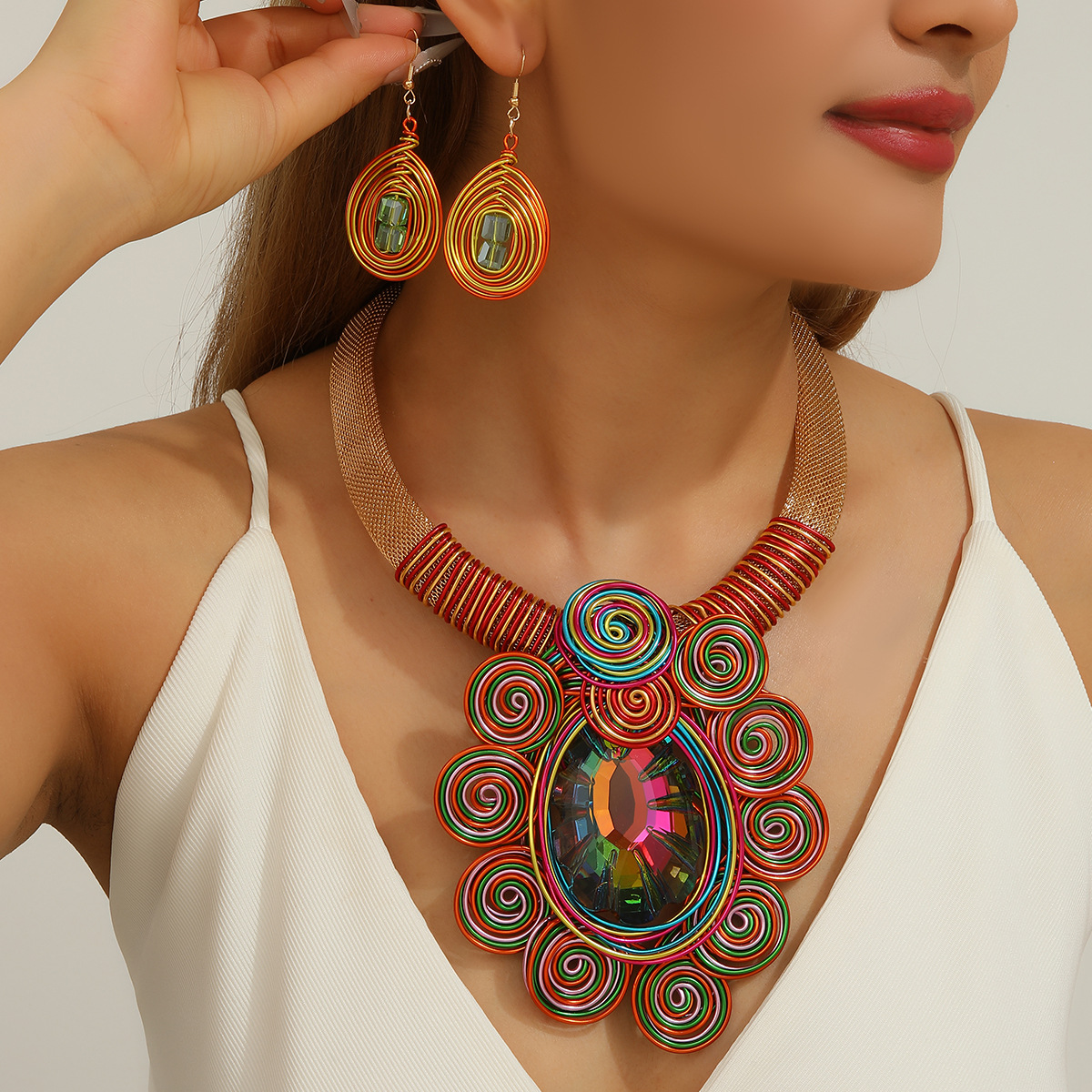 New bohemian exaggerated necklace and earring set banquet accessories necklace