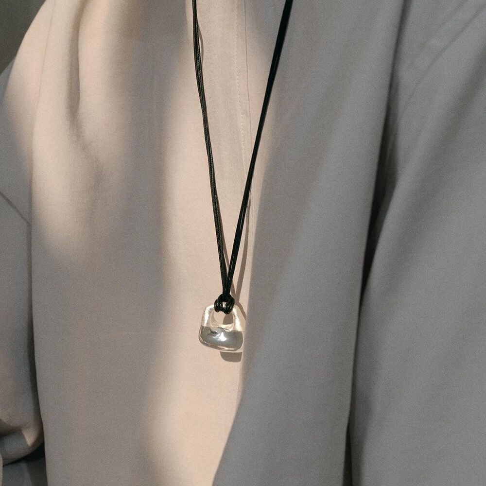 SOFT ROOM Braided Natural Crushed Stone Necklace for Women Adjustable Silver-Plated Pendant Thin