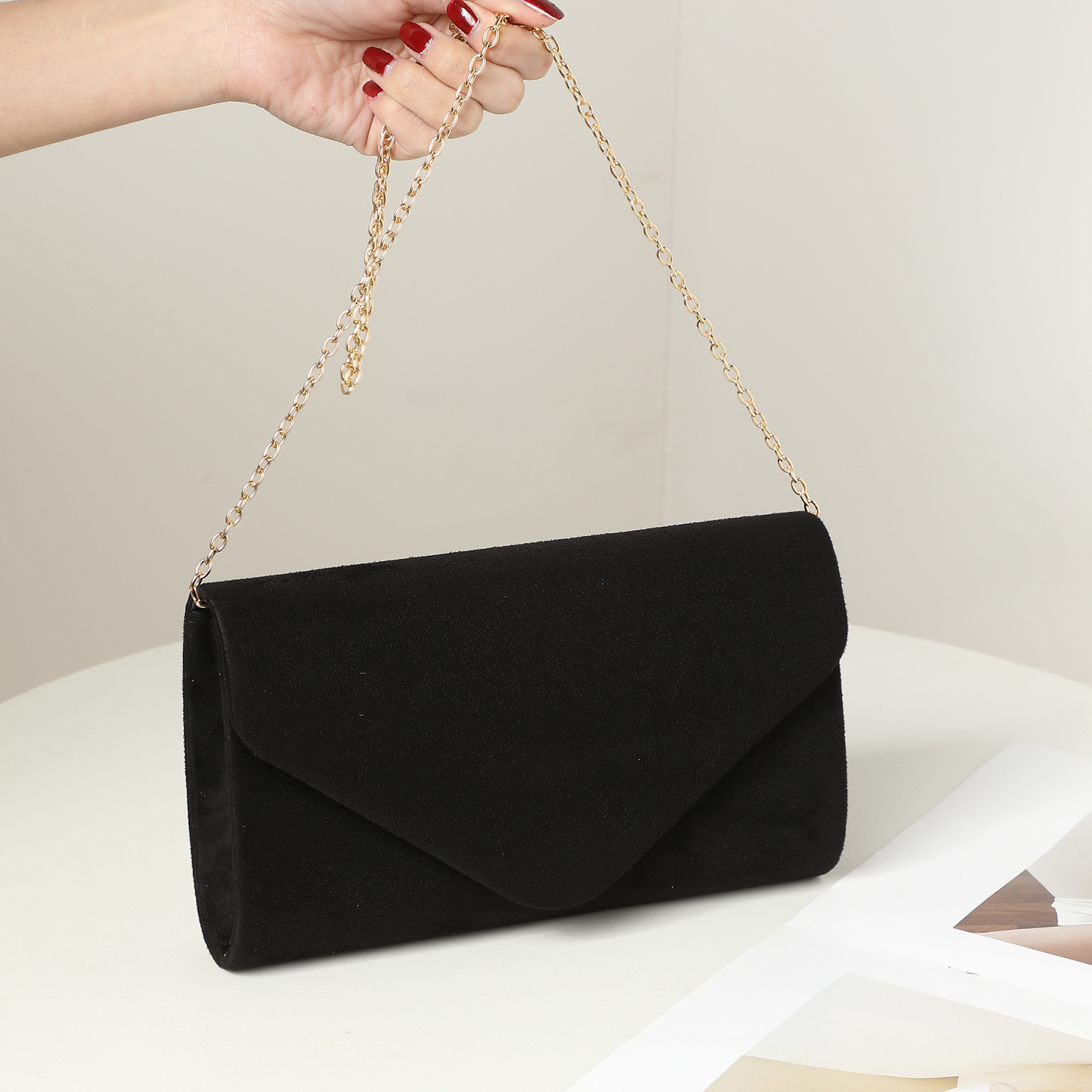 Simple Evening Bag Women's Clutch Bag Chain Crossbody Envelope Bag Party Wedding Evening Dress Bag