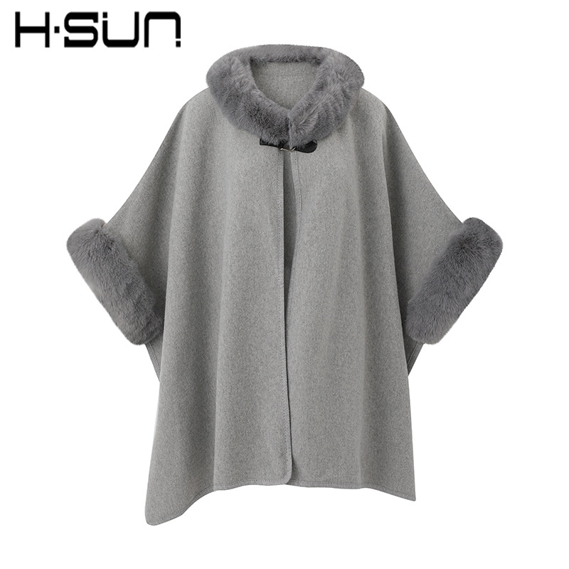 H·SUN Street Style Solid Color Round Neck Poncho Cape Warm Women's 2026 Winter Mid-Length