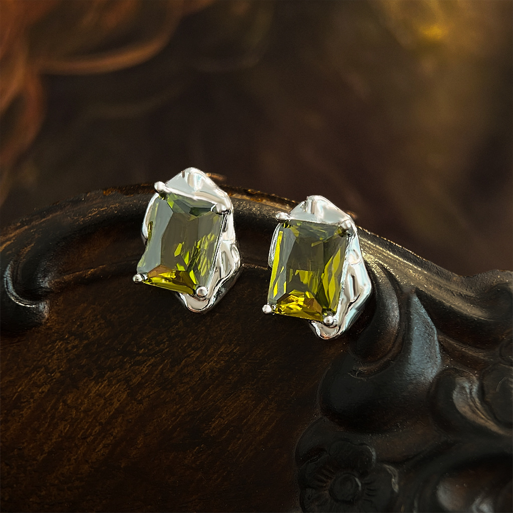 Vintage Retro Colored Gem Green Zircon Earring Collection Court Style Ear Studs Ear Accessories