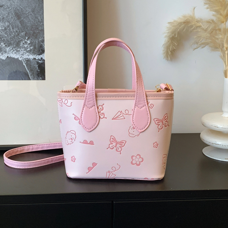 Large Capacity Women 2025 New Spring Texture Handbags Shoulder Bags Butterfly Embossed Commute Bucket Bags