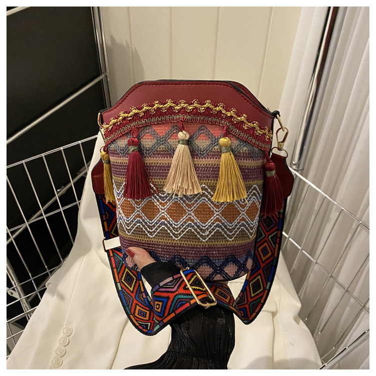 Ethnic Style Fringe Bucket Bag 2026 New Chinese Style Bag Woven Single Shoulder Crossbody Bag