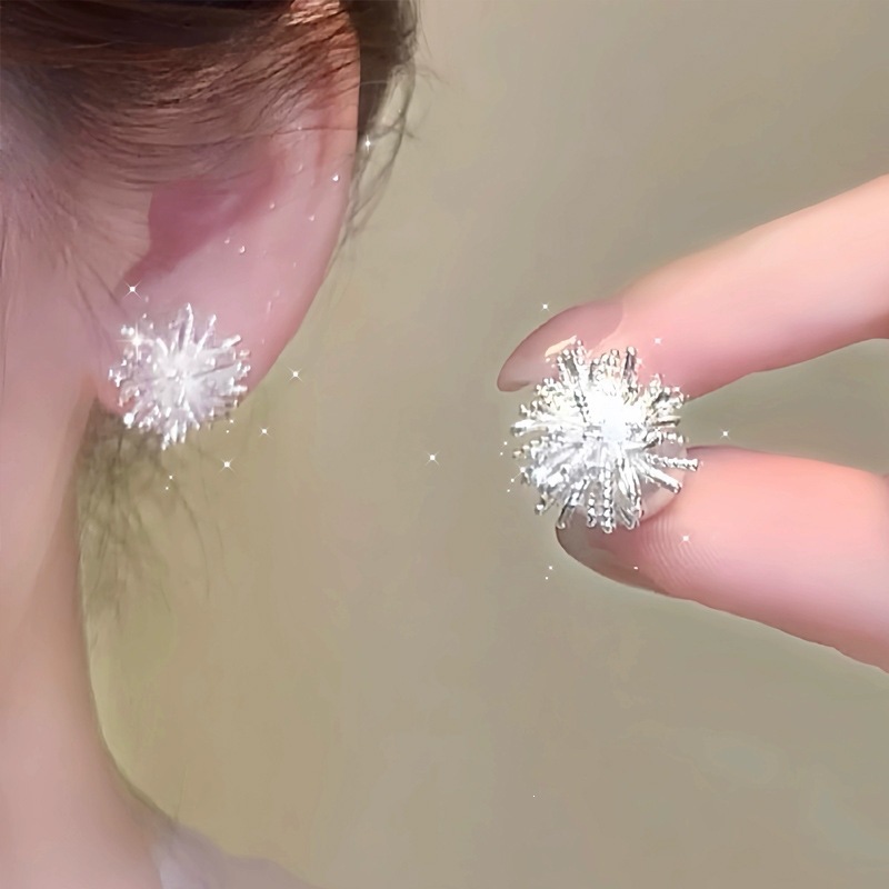 Petal Pearl Earrings for Women 2026 New Autumn Winter Stud Earrings Vacation Style Ear Accessories