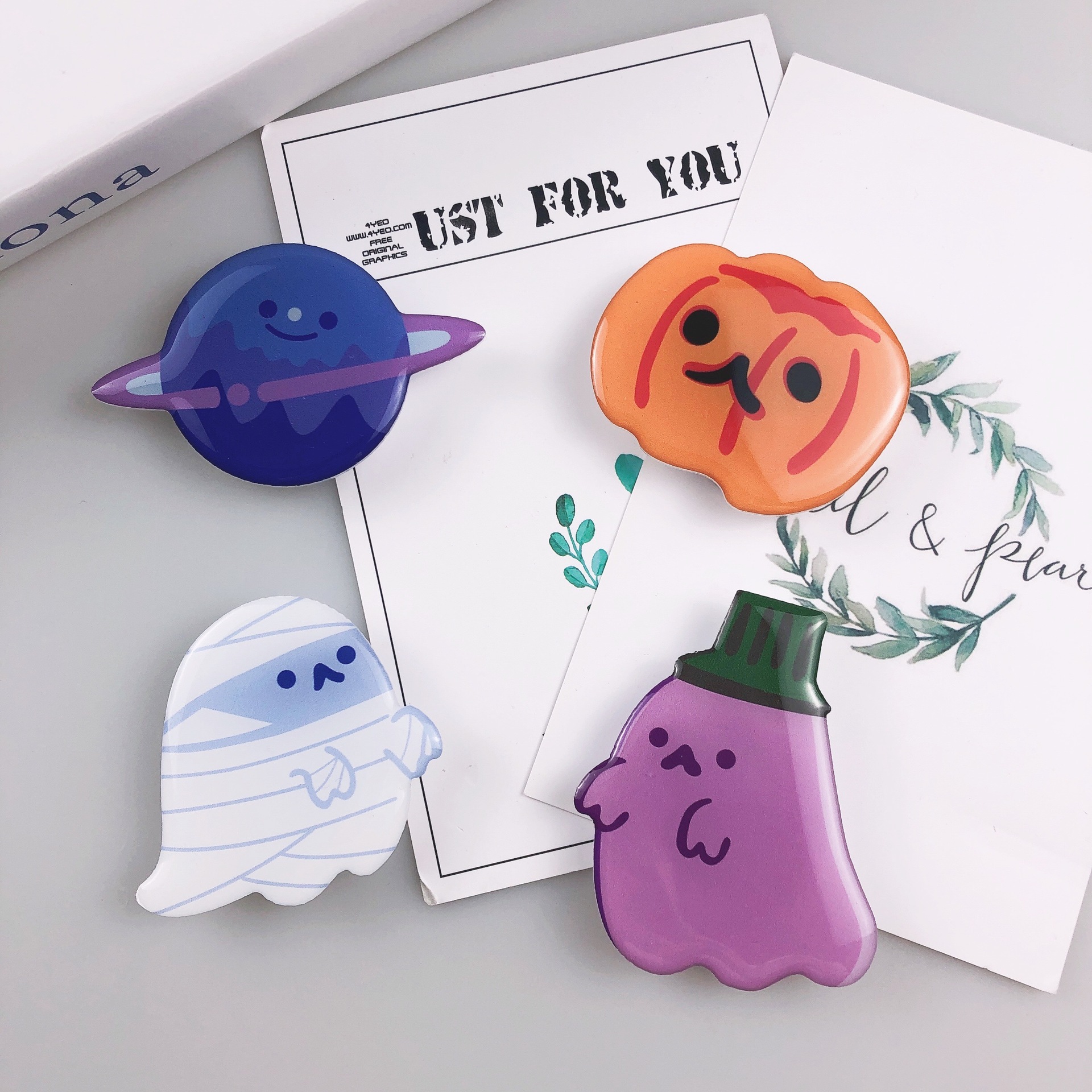 Airbag Stand Korean Acrylic Resin Halloween Gift Foldable Telescopic Phone Letter Heart Portable