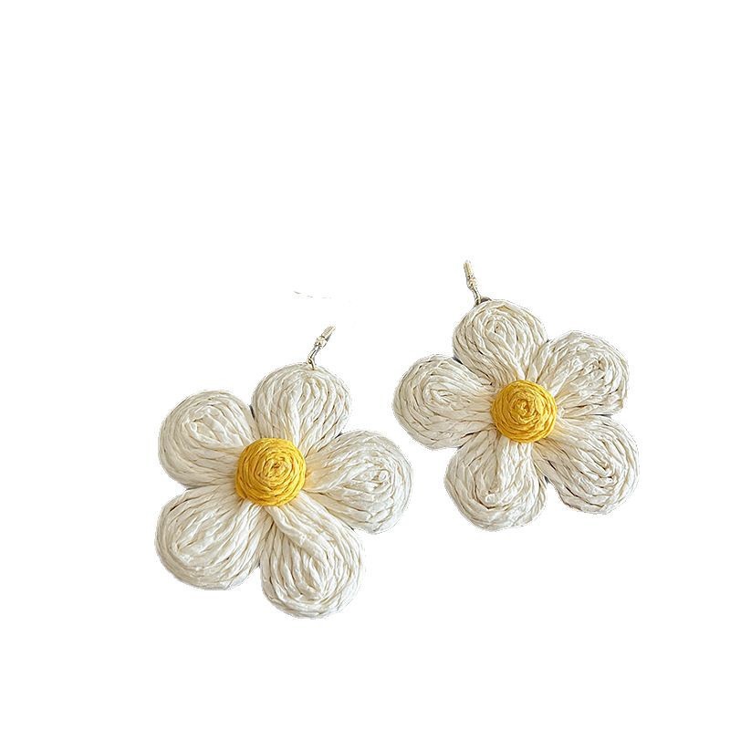 Sweet Dopamine Flower Ear Hooks for Women New Summer Vacation Style Exaggerated Seaside Cute Earrings for Women