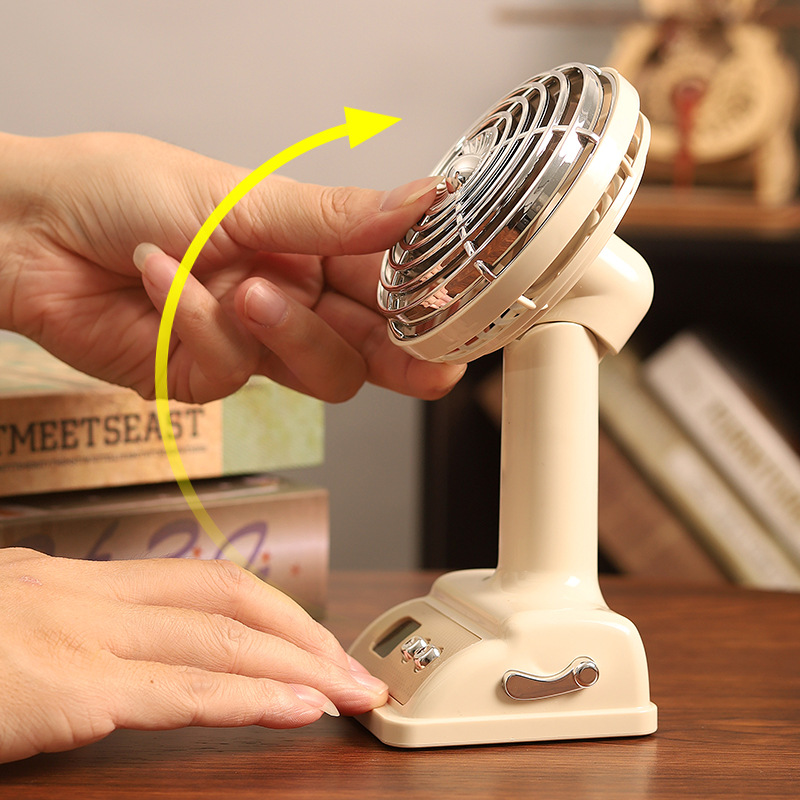 Desktop fan USB charging retro small fan summer 100-speed desktop digital display electric fan
