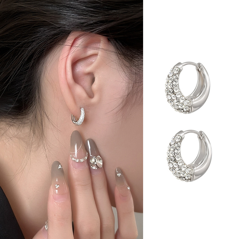 Unisex Rhinestone Ear Cuff for Men Small Ear Cartilage Cuff for Women Healing Ear Hole Wind Earring Simple