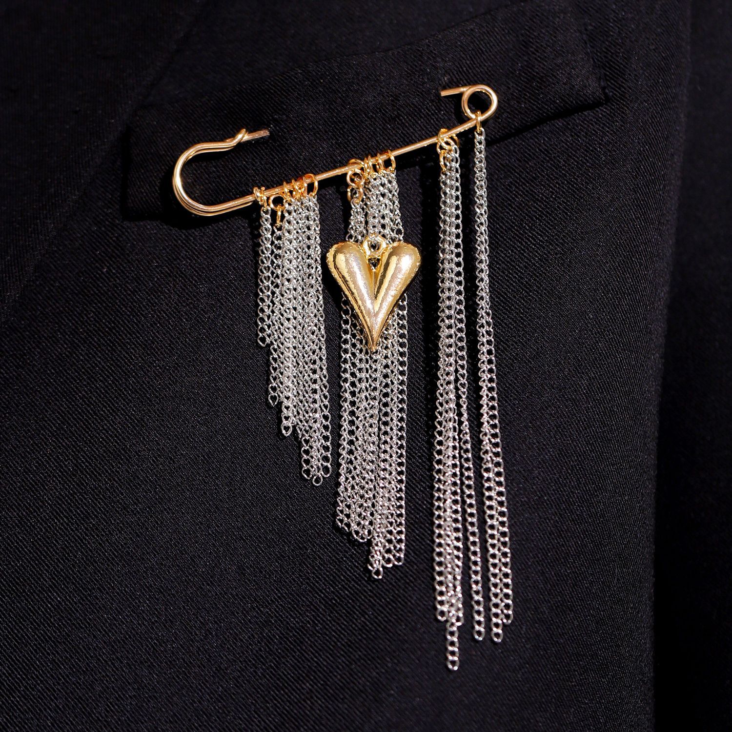 Accessories Paperclip Chain Brooch Men Women Punk Hip Hop Love Pin Suit Tassel Accessories