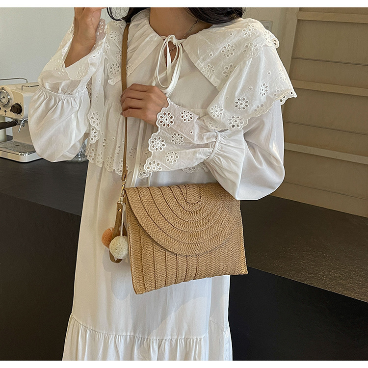 New Straw Bag Handwoven Bag Large Capacity Envelope Bag Single Shoulder Crossbody Bag Women's Vacation Beach Bag