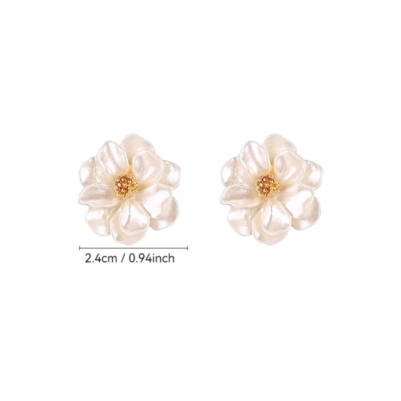 White Silver Camellia Ear Studs for Women s925 Silver Needle Niche 2025 New Earrings Earrings