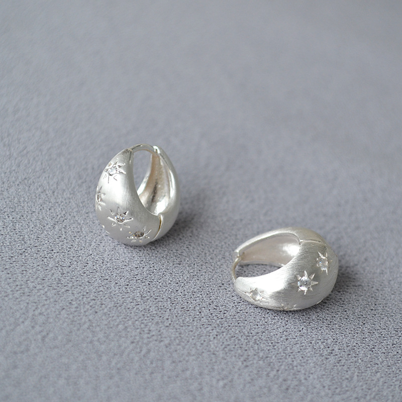 Silver brushed zirconium star sparkling diamond simple cold earrings ear accessories