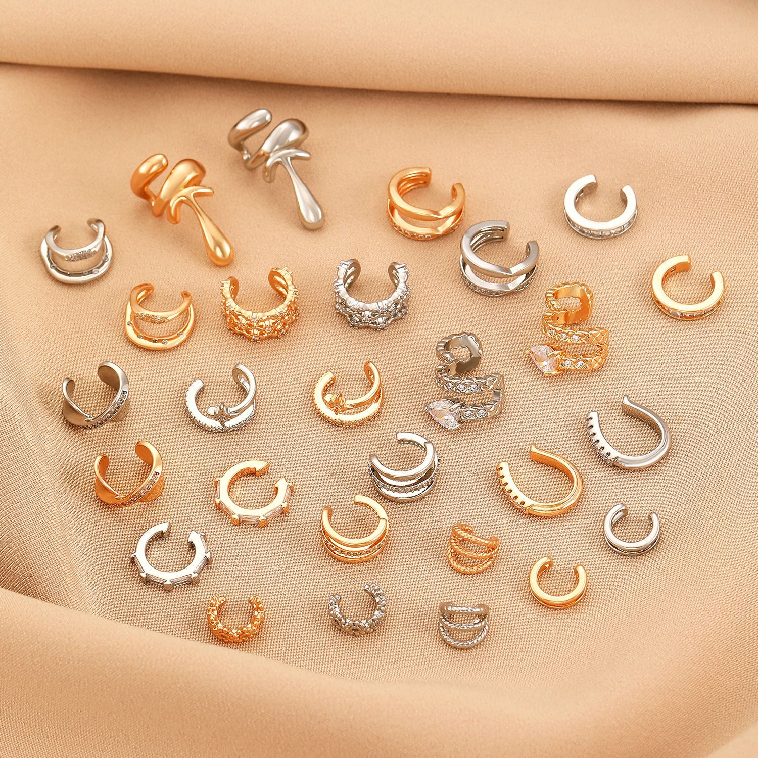 Ear Clip No Hole Ear Bone Clip No Piercing Women Simple Zircon Earrings