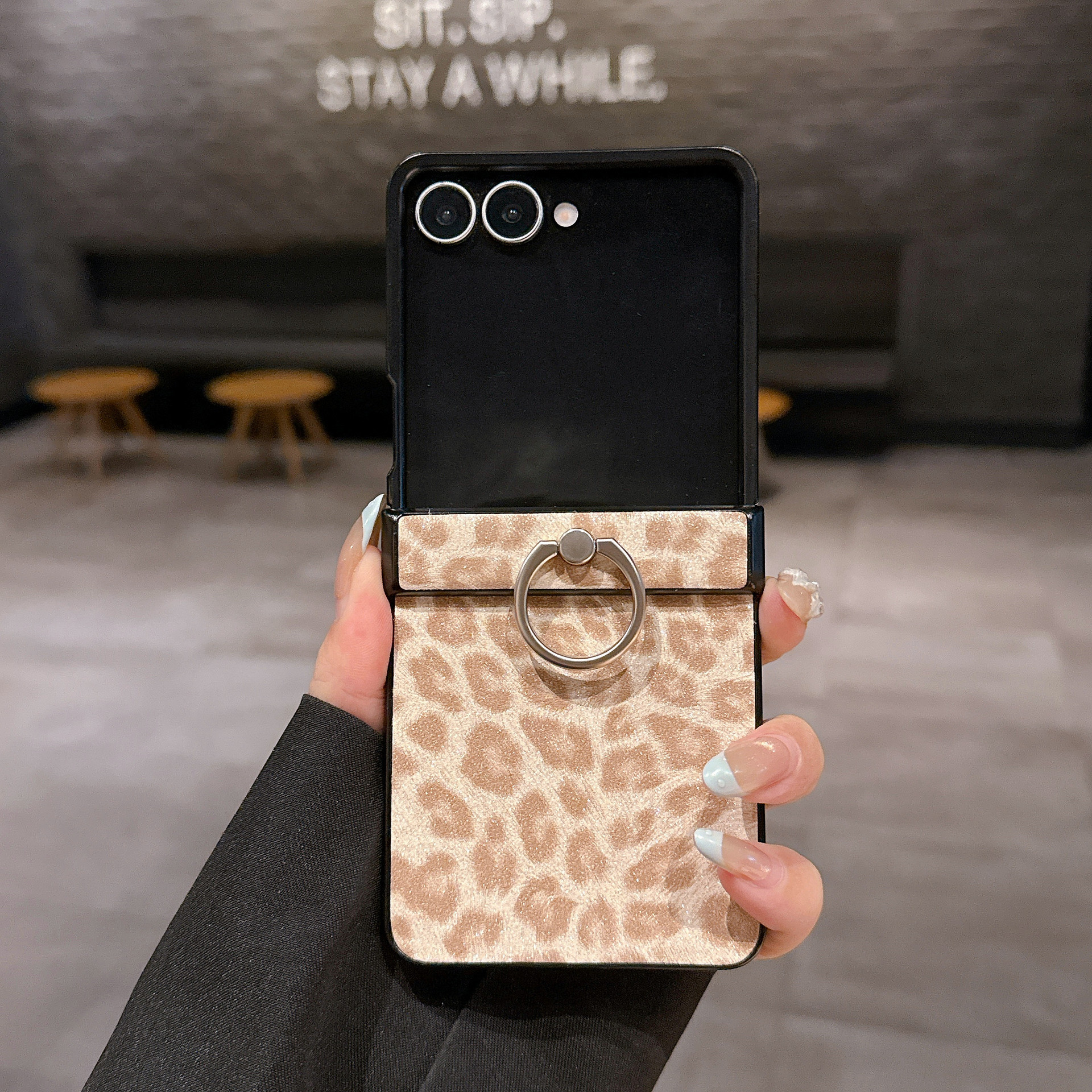 Leather leopard print finger ring holder for Galaxy Z Flip8/7/6 phone case Samsung 5th generation folding protective case