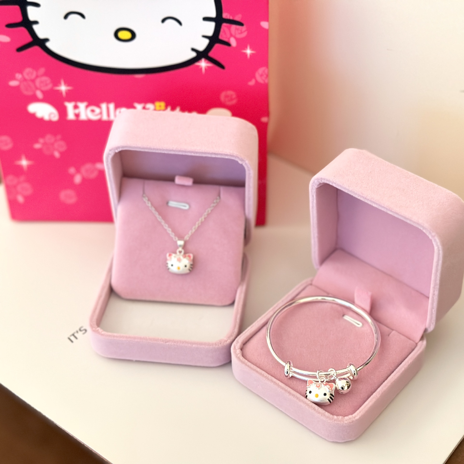 Birthday gift silver plated bracelet for women, sweet and cute Kitty pendant necklace baby children silver jewelry set for gift