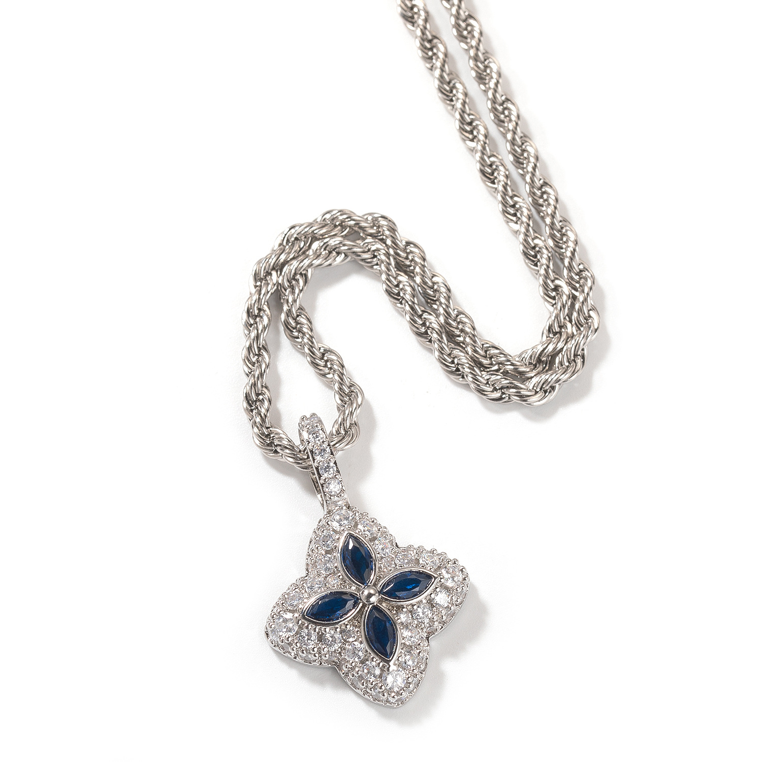 Hip Hop Vintage Four-Leaf Clover Pendant Sweater Necklace Exquisite Colorful Four-Leaf Clover Necklace Women