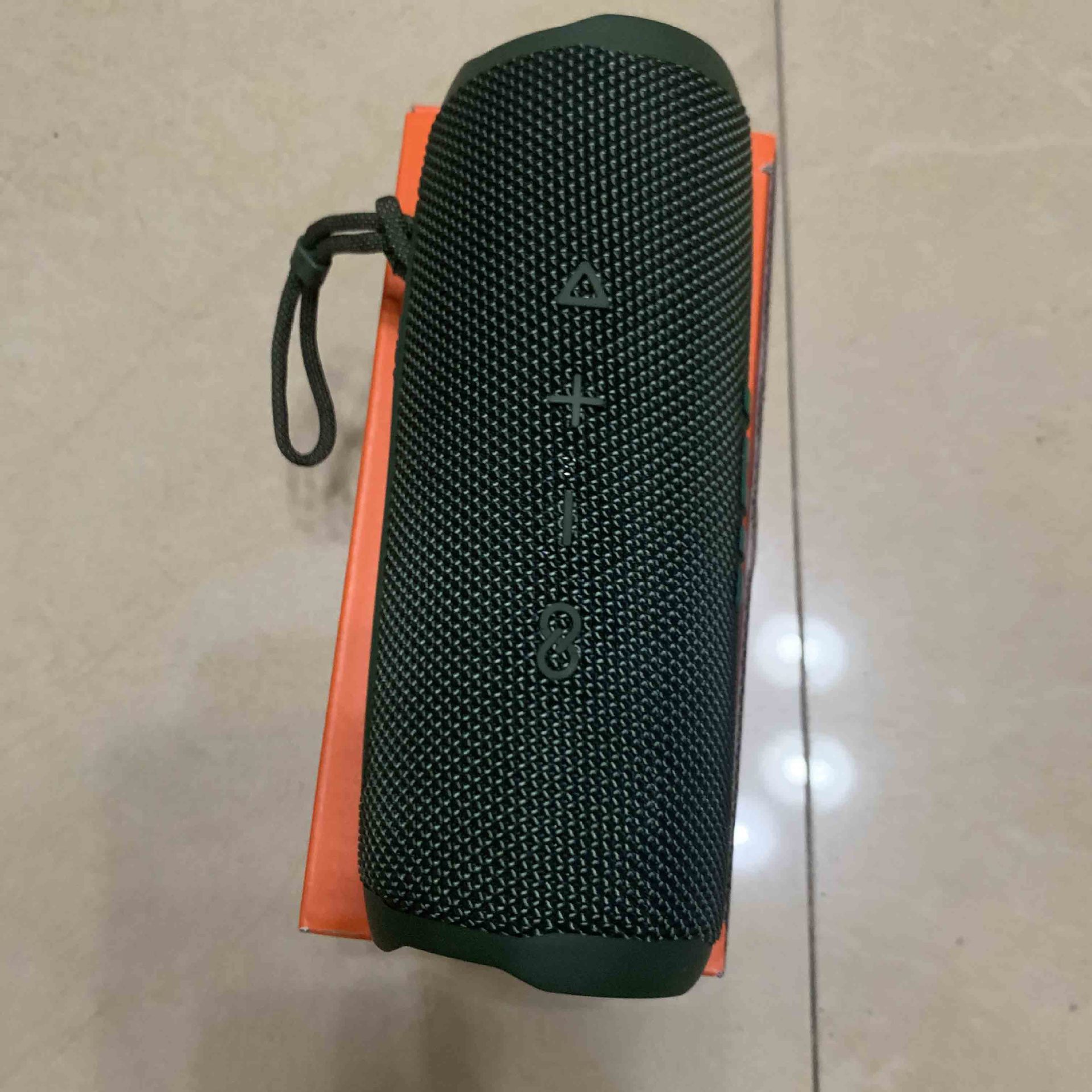 JB Top FLIP6 Kaleidoscope 6th Gen Wireless Bluetooth Speaker Subwoofer Outdoor TWS Mini Speaker