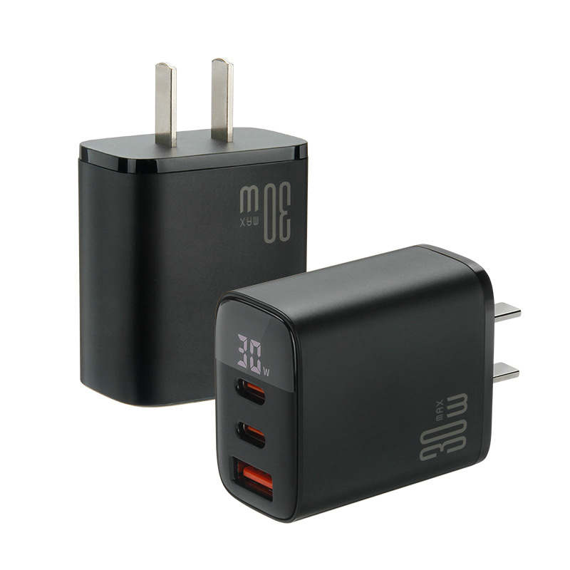 2A1C multi-port charger 3-port multi-protocol PD30W phone tablet fast charging USB charging head OEM customization