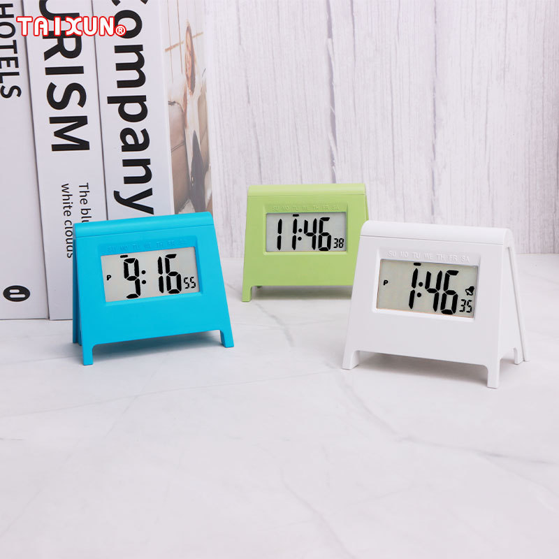 Electronic clock, student mini night light portable desktop decoration, cute and small dormitory clock