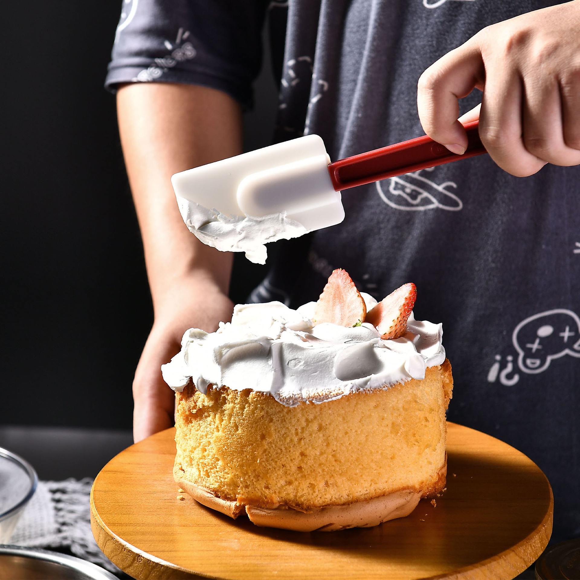 Baking Tool Silicone Scraper High Temperature Silicone Cream Kitchen Scraper Red Handle Scraper 3-Piece Set