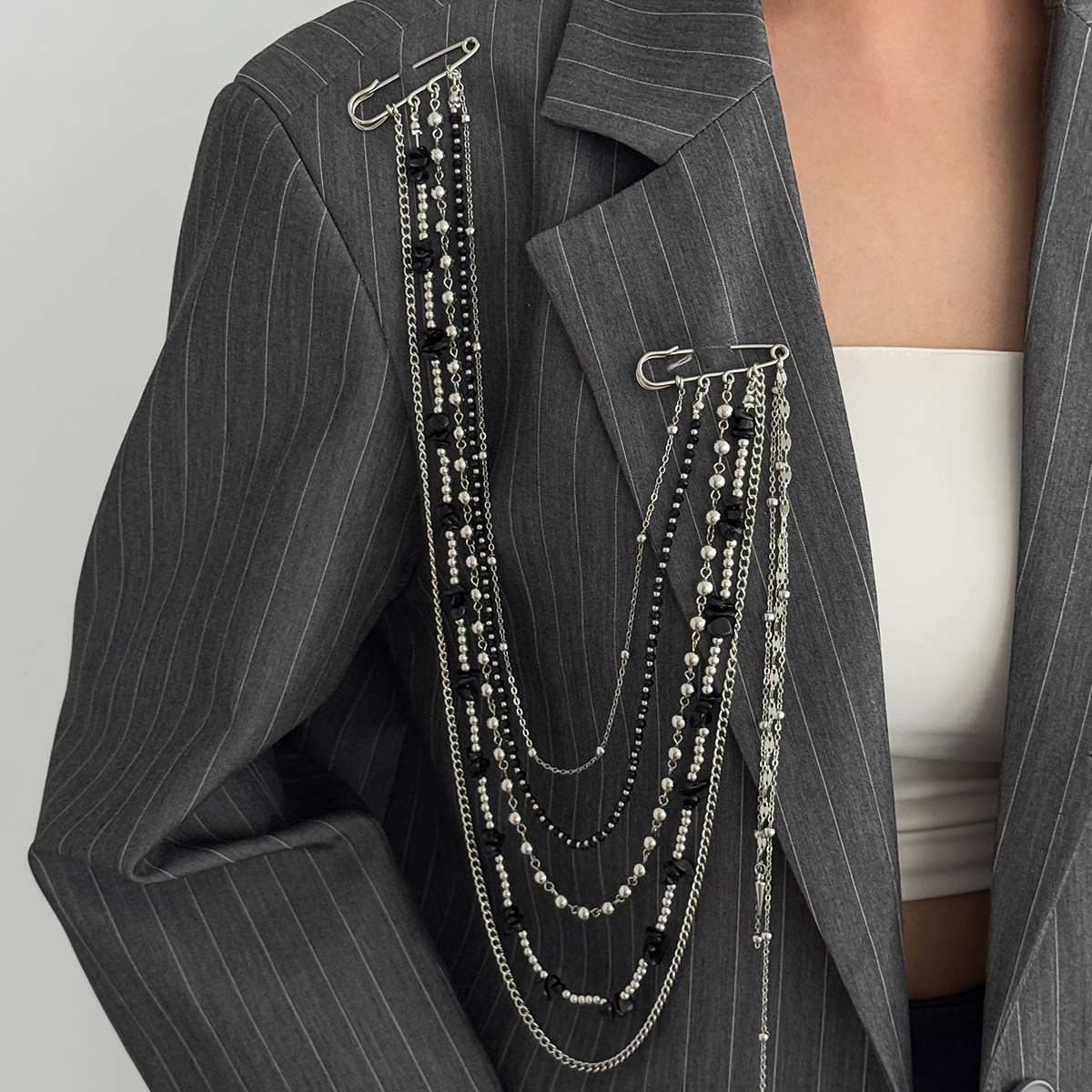 Jewelry hip-hop tassel chain brooch star pendant pin suit decoration
