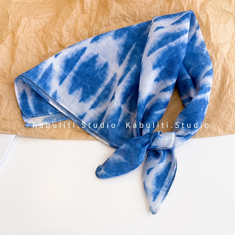 Yunnan tie-dye blue small square scarf, silk scarf for women, triangle headwrap sun protection, hair band, neck protection, thin gauze scarf