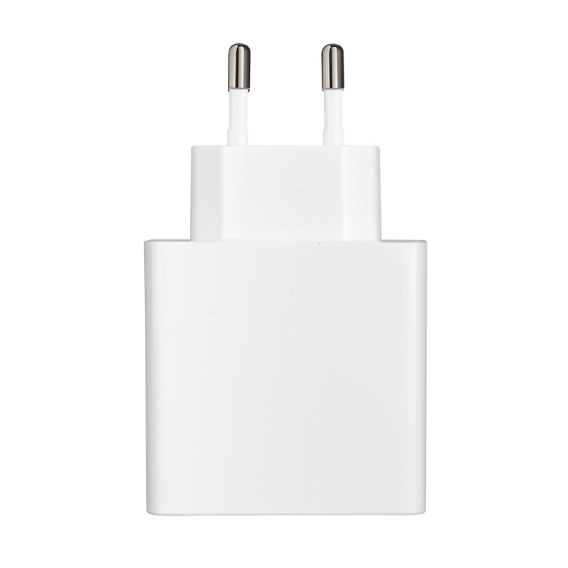 Three-Port USB Charger for Apple Huawei iPhone 15 Series Smart Digital Display Multi-Port Phone Charger
