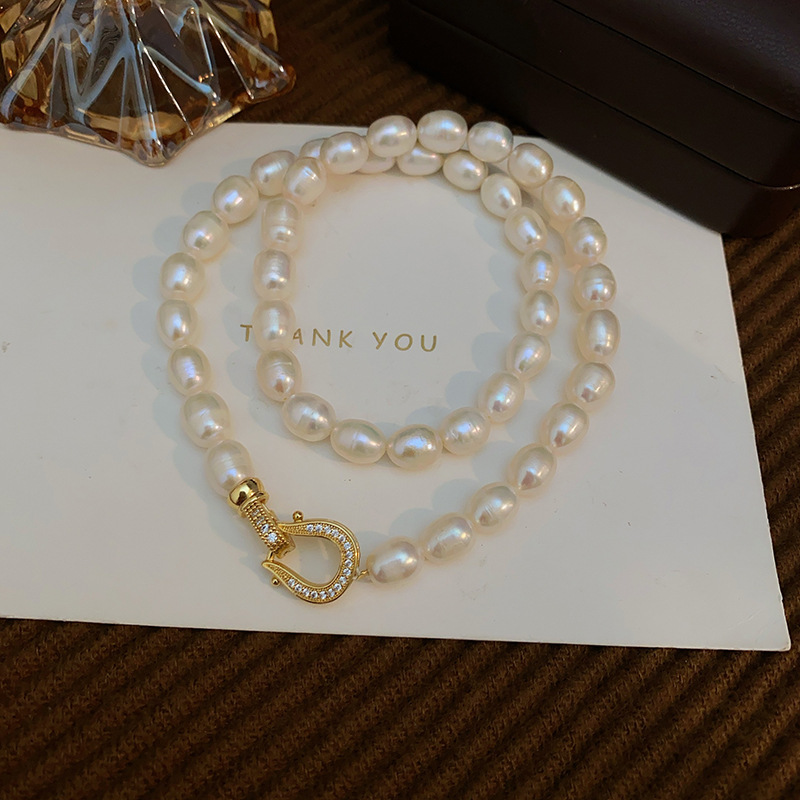 8mm large-size natural seedless freshwater pearl necklace for women, designer horseshoe clasp, collarbone chain, neck chain