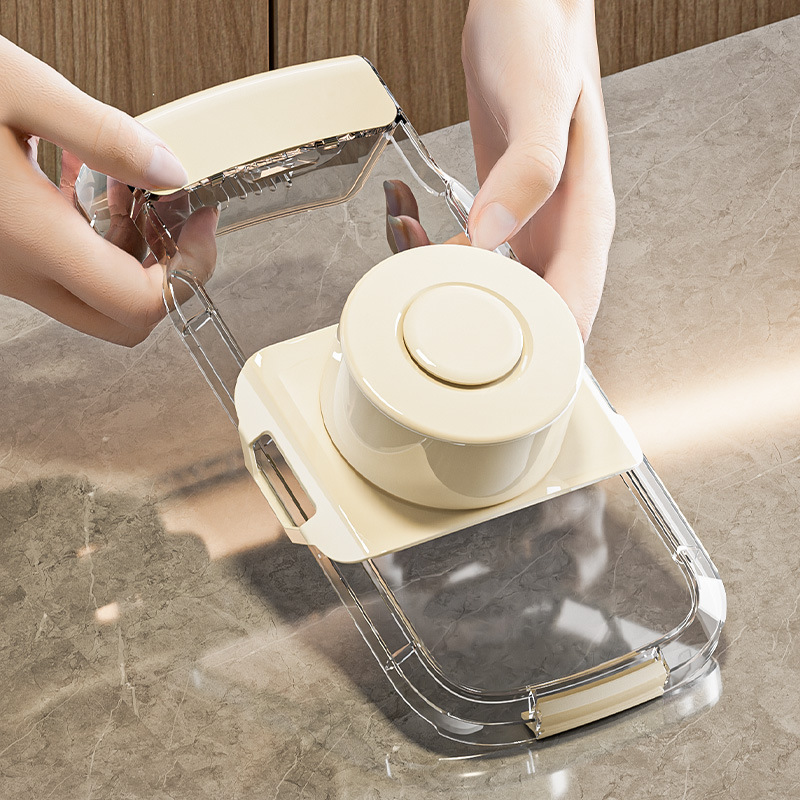 Multifunctional Vegetable Slicer Grater Potato Shredder Carrot Shredder Cucumber Shredder Household Transparent Shredder