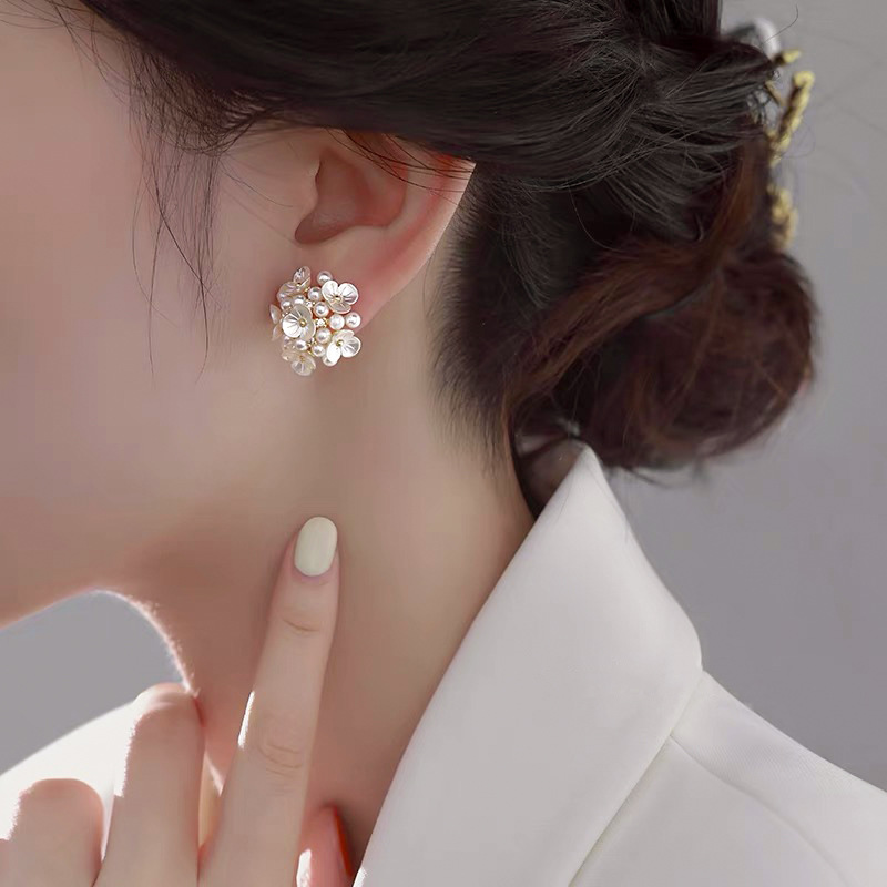 S925 silver needle flower cluster hydrangea flower petal sweet earrings fairy ear studs ear accessories