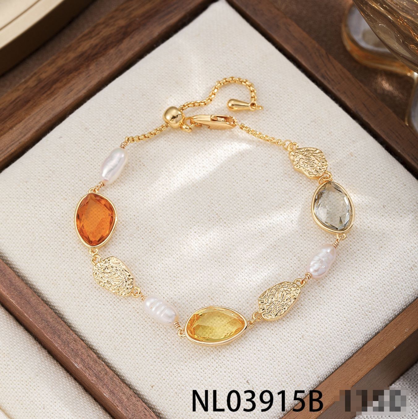 Freshwater Pearl Bracelet for Women Delicate Small Accessories Ladies Bracelet Hand Jewelry Bracelet Women