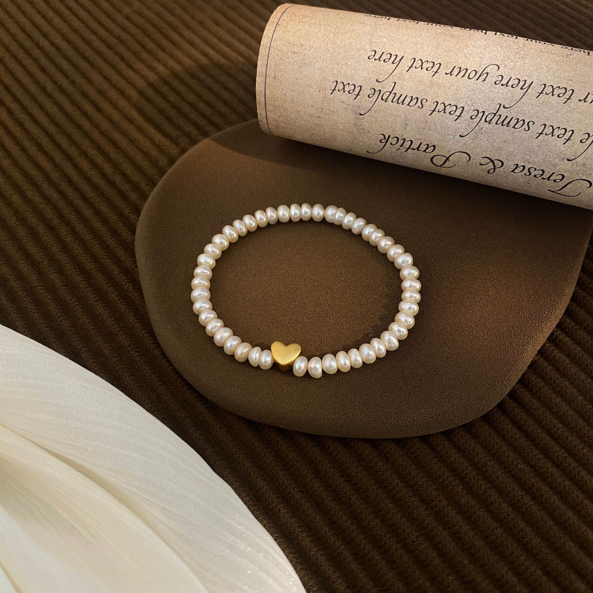 Zhuji natural freshwater pearl bracelet with exquisite camellia flower design, women's jewelry
