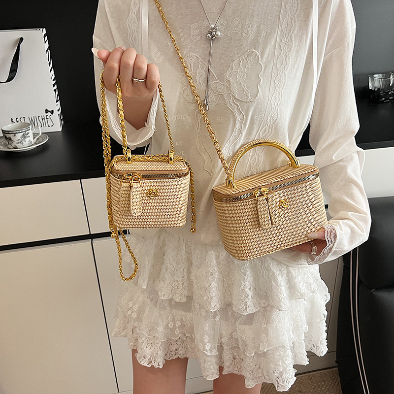 Straw Woven Small Square Bag 2025 New Chanel-Style Diamond Grid Chain Box Shoulder Crossbody Bag