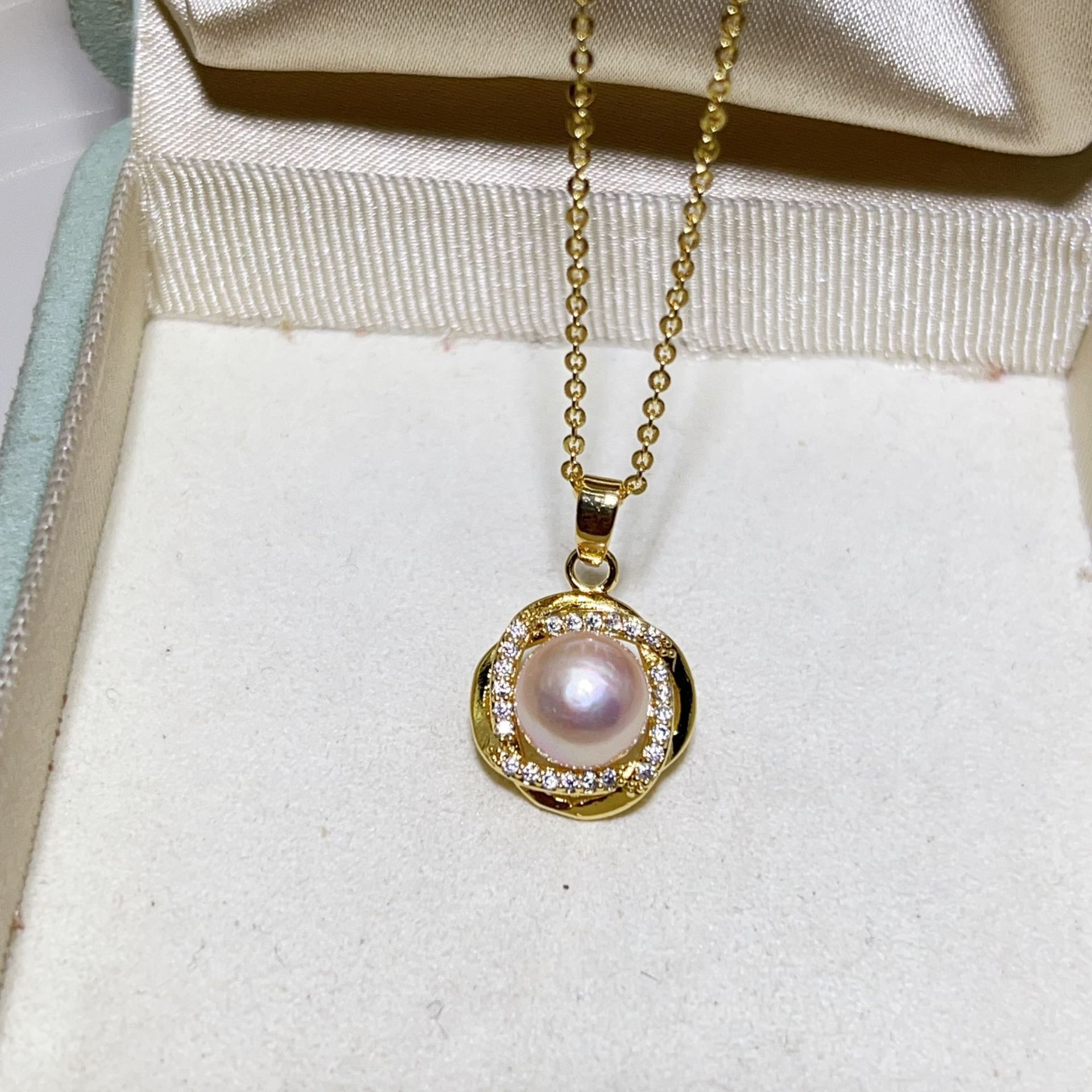 Natural Freshwater Pearl Pendant Necklace Summer Necklace Wrapped 18K Gold