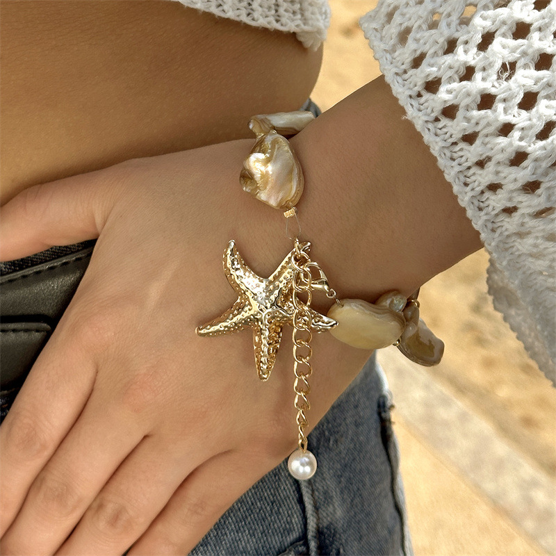New Starfish Shell Beaded Necklace Imitation Pearl Beaded Layered Gold Necklace Niche Accessories Women