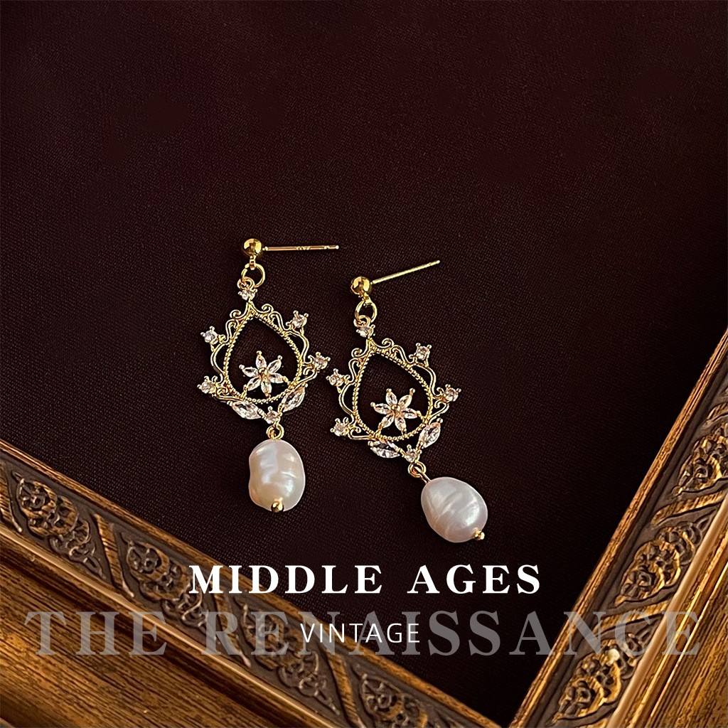 Vintage Baroque Freshwater Pearl Earrings Collection Court Style Mother-of-Pearl Flower Ear Accessories