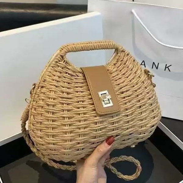Spring and summer rattan woven bag hand-woven bag woven bag seaside beach small bag
